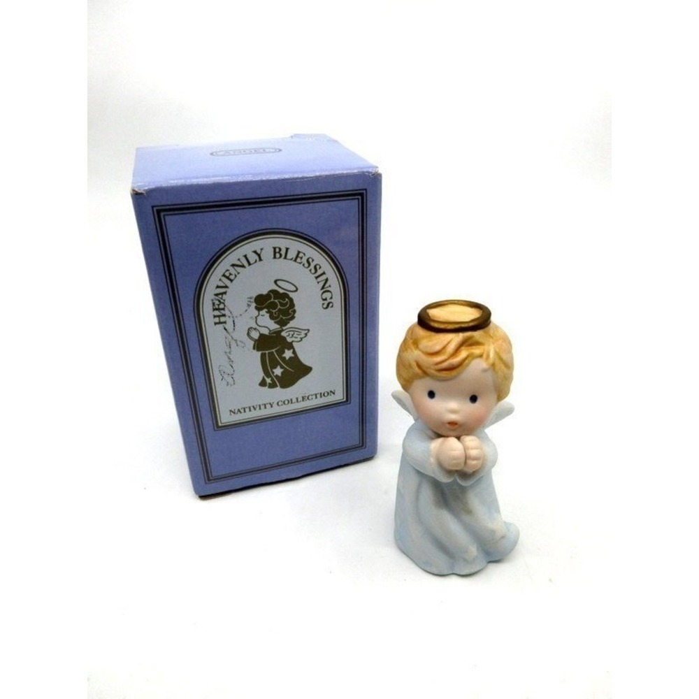 Avon Collectibles Heavenly Blessings Nativity Boy Angel Figurine 1986‎ Porcelain